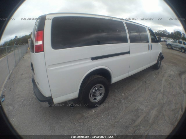 Photo 3 VIN: 1GAZGPFG8K1150928 - CHEVROLET EXPRESS PASSENGER 