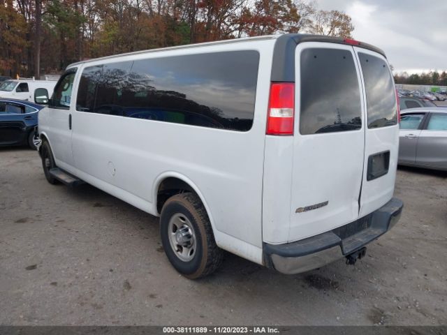 Photo 2 VIN: 1GAZGPFG8K1171066 - CHEVROLET EXPRESS 3500 