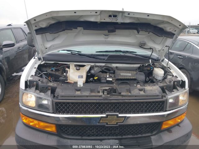 Photo 9 VIN: 1GAZGPFG9J1219382 - CHEVROLET EXPRESS 3500 