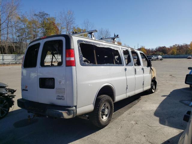 Photo 3 VIN: 1GAZGPFG9J1309907 - CHEVROLET EXPRESS G3 