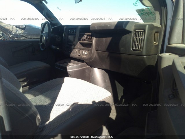 Photo 4 VIN: 1GAZGPFGXG1259382 - CHEVROLET EXPRESS PASSENGER 