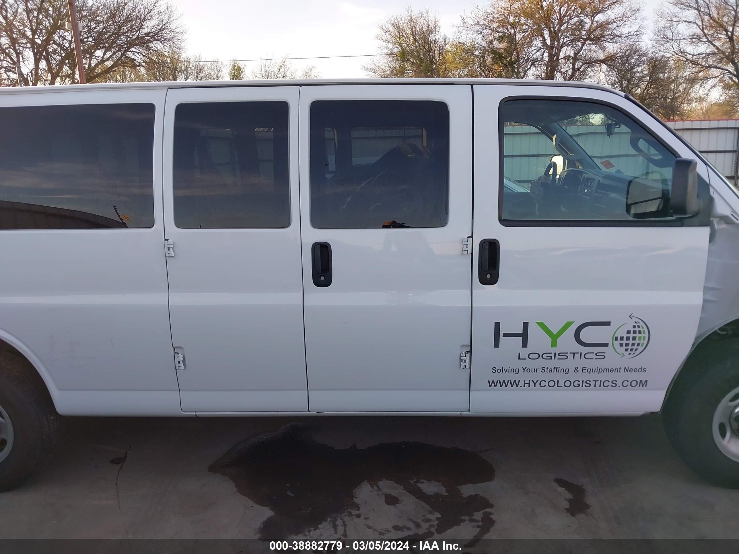 Photo 14 VIN: 1GAZGPFGXJ1320253 - CHEVROLET EXPRESS 