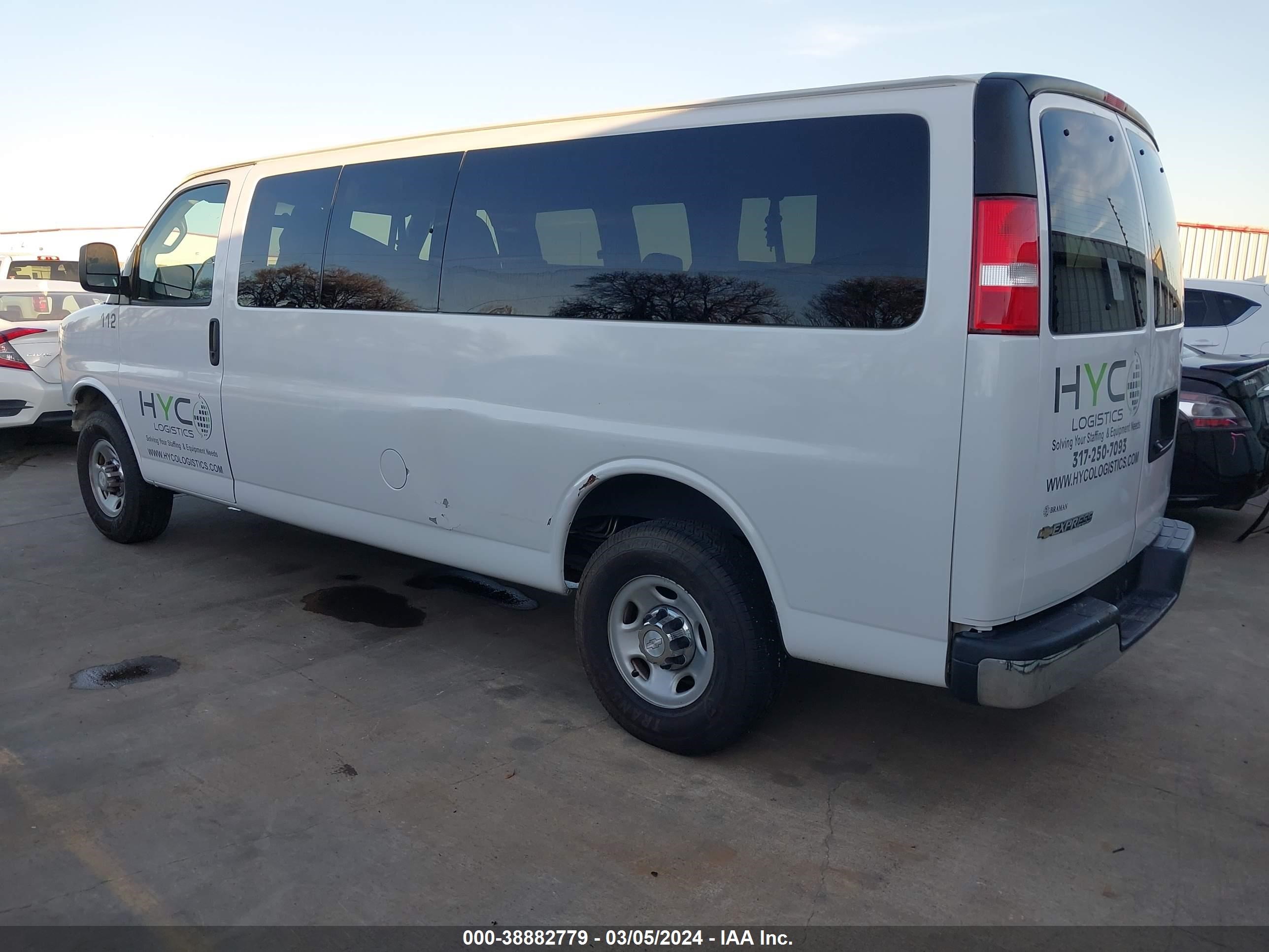 Photo 3 VIN: 1GAZGPFGXJ1320253 - CHEVROLET EXPRESS 