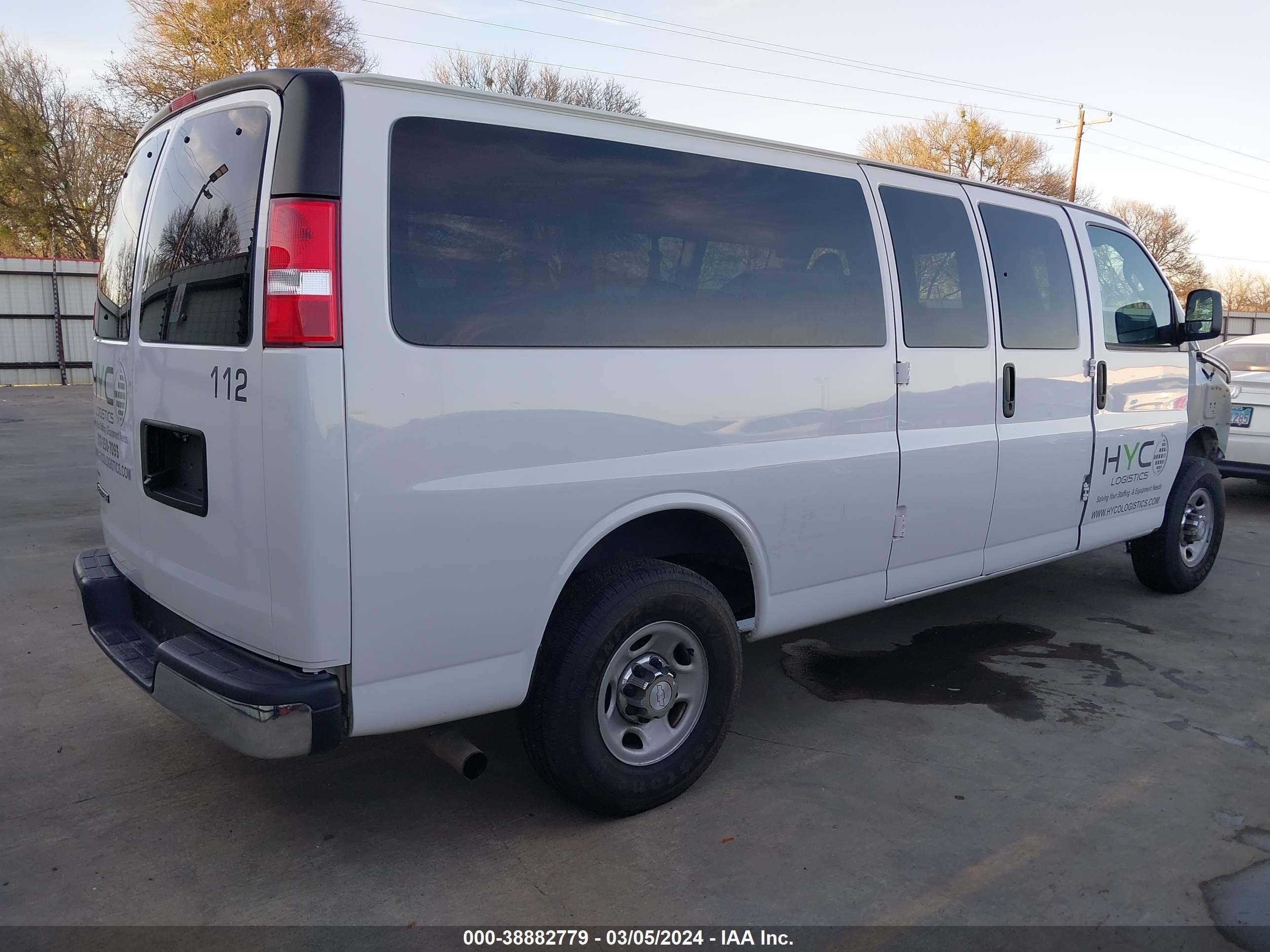 Photo 4 VIN: 1GAZGPFGXJ1320253 - CHEVROLET EXPRESS 