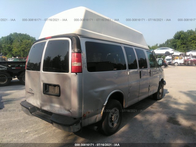 Photo 3 VIN: 1GAZGYFA4C1202588 - CHEVROLET EXPRESS PASSENGER 