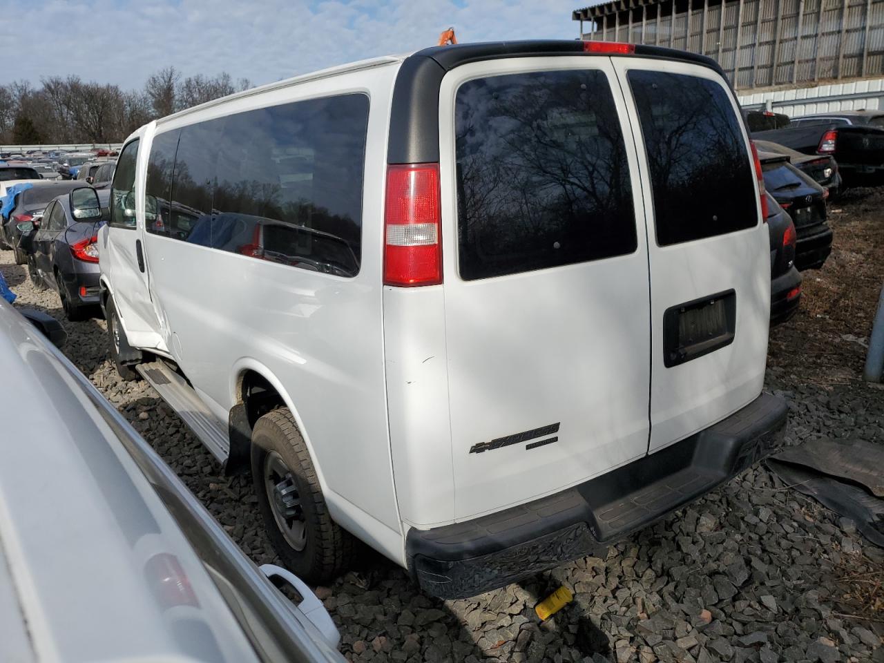 Photo 1 VIN: 1GAZGYFG0F1200961 - CHEVROLET EXPRESS 