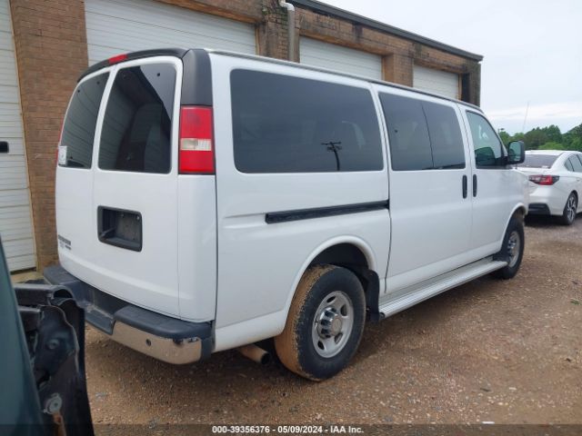 Photo 3 VIN: 1GAZGYFG2E1185703 - CHEVROLET EXPRESS 3500 