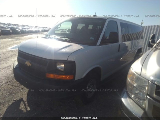 Photo 1 VIN: 1GAZGZFA2C1139156 - CHEVROLET EXPRESS PASSENGER 