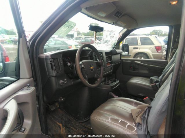 Photo 4 VIN: 1GAZGZFA2E1213128 - CHEVROLET EXPRESS PASSENGER 