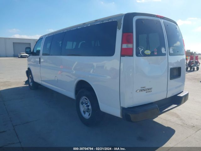 Photo 2 VIN: 1GAZGZFG1C1179992 - CHEVROLET EXPRESS 3500 