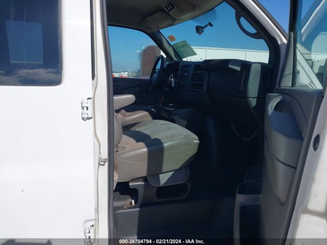 Photo 4 VIN: 1GAZGZFG1C1179992 - CHEVROLET EXPRESS 3500 