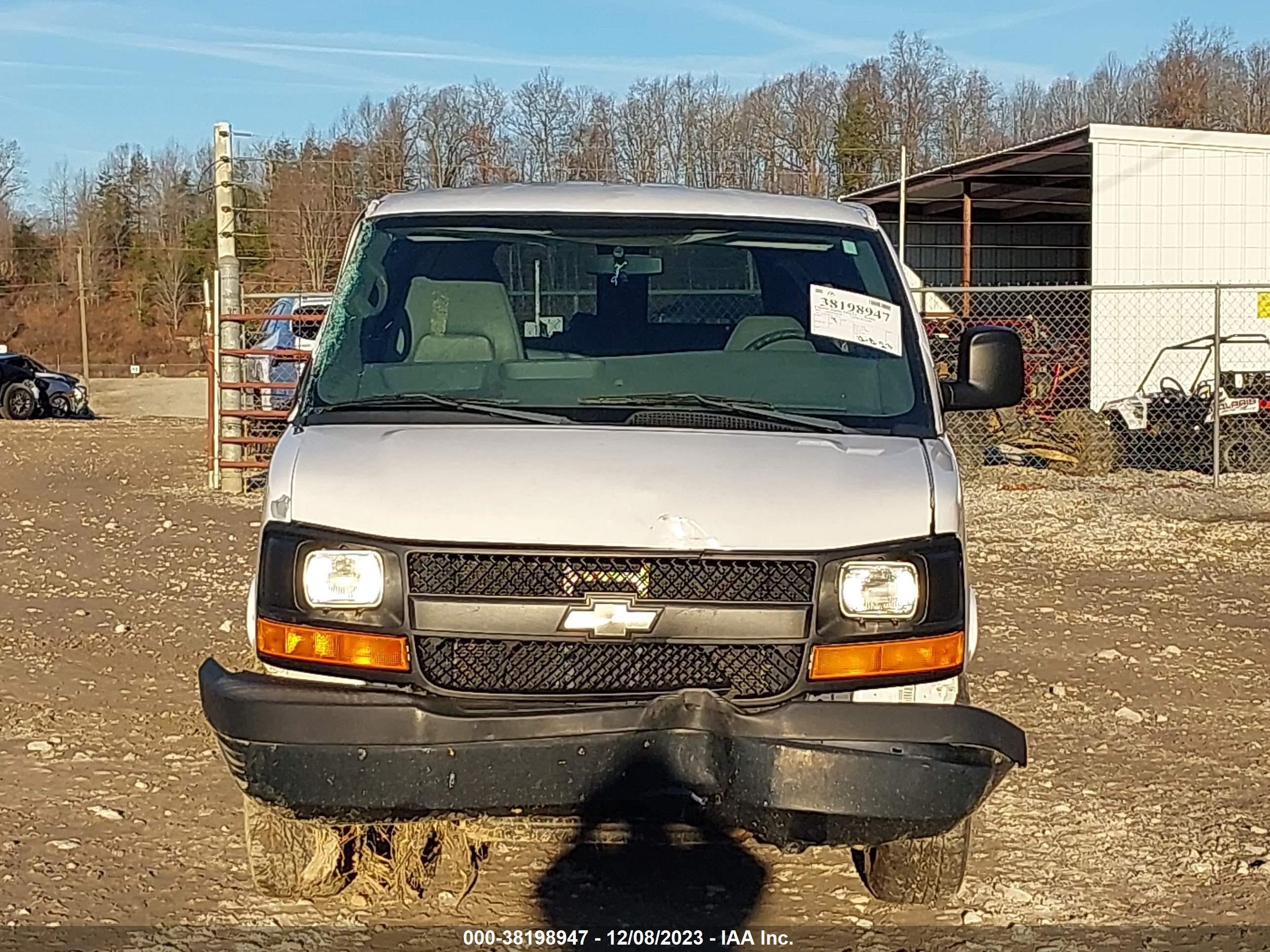 Photo 11 VIN: 1GAZGZFG6C1101790 - CHEVROLET EXPRESS 