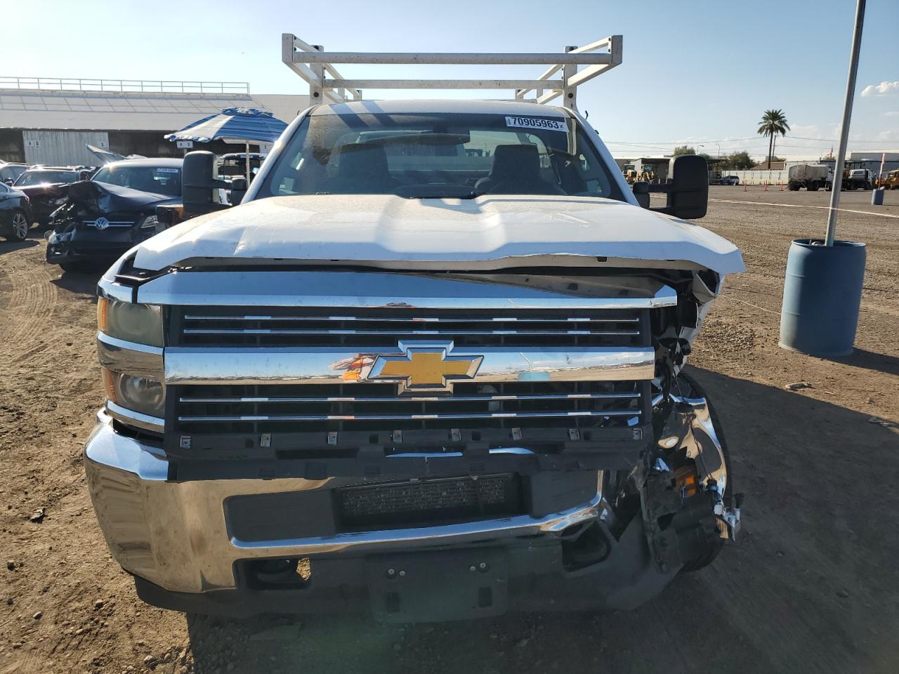 Photo 4 VIN: 1GB0CUEG3FZ120677 - CHEVROLET SILVERADO 