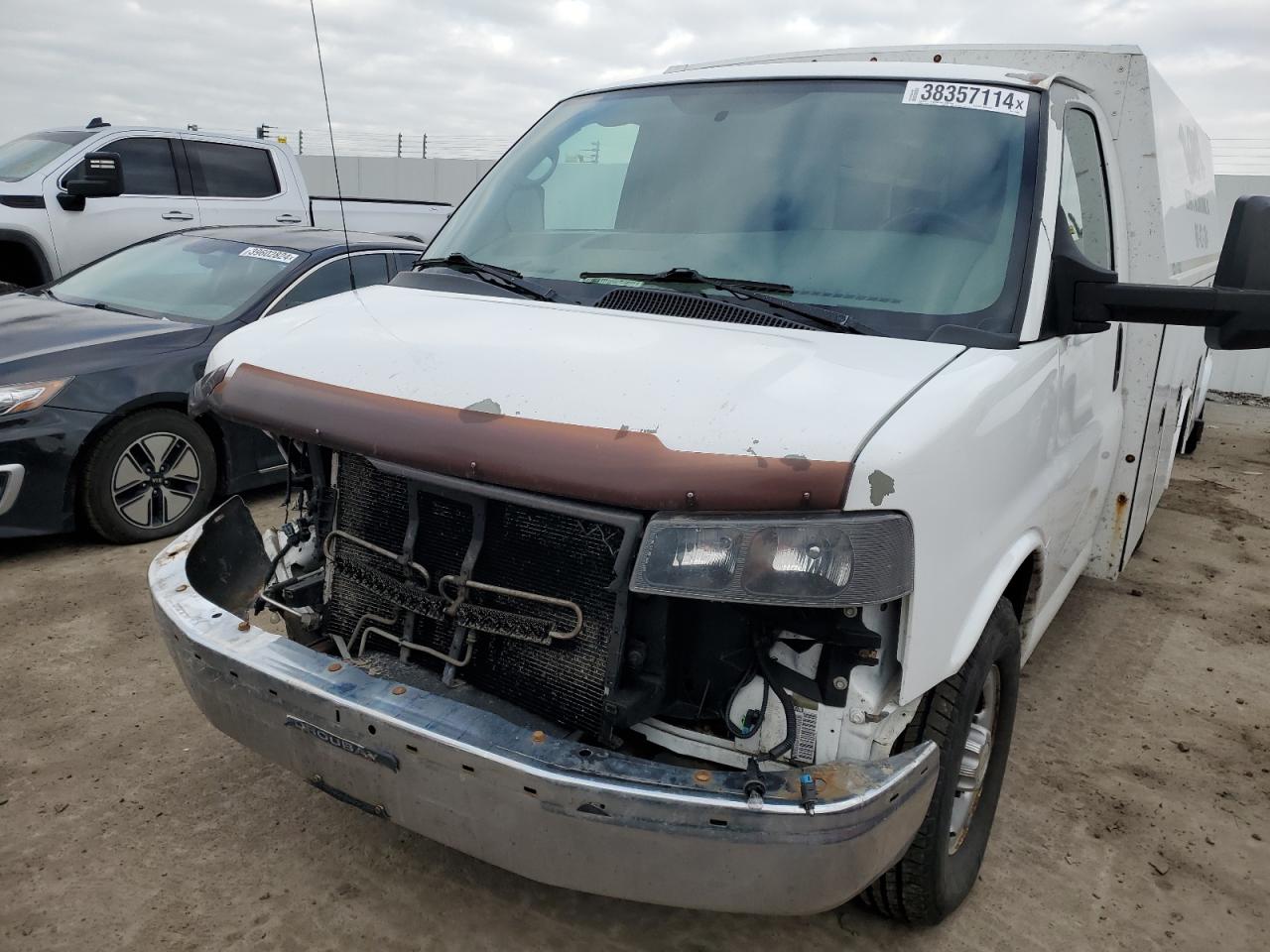 Photo 4 VIN: 1GB0G2CG2B1151715 - CHEVROLET EXPRESS 