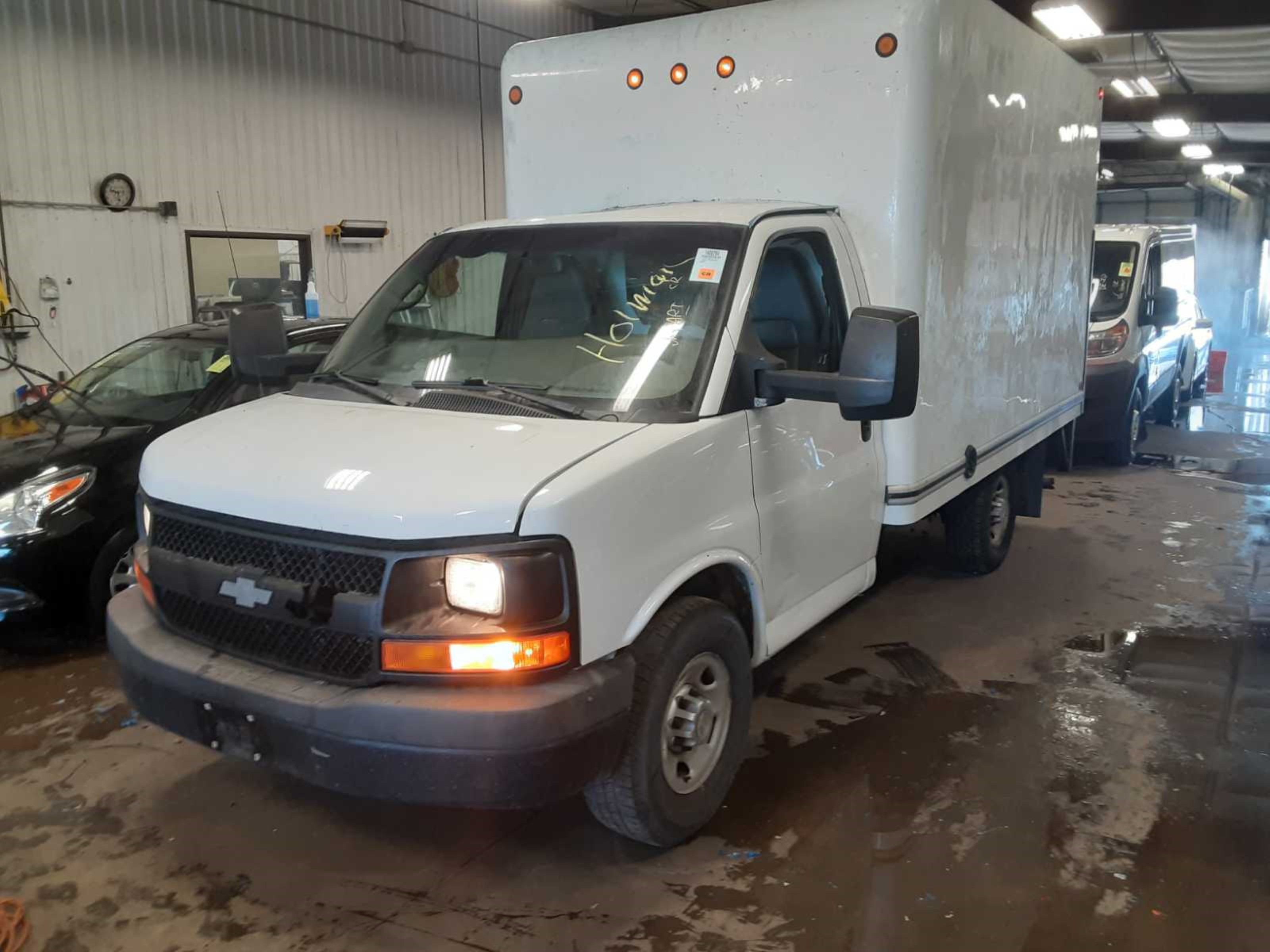 Photo 12 VIN: 1GB0G2CG4D1141027 - CHEVROLET EXPRESS 