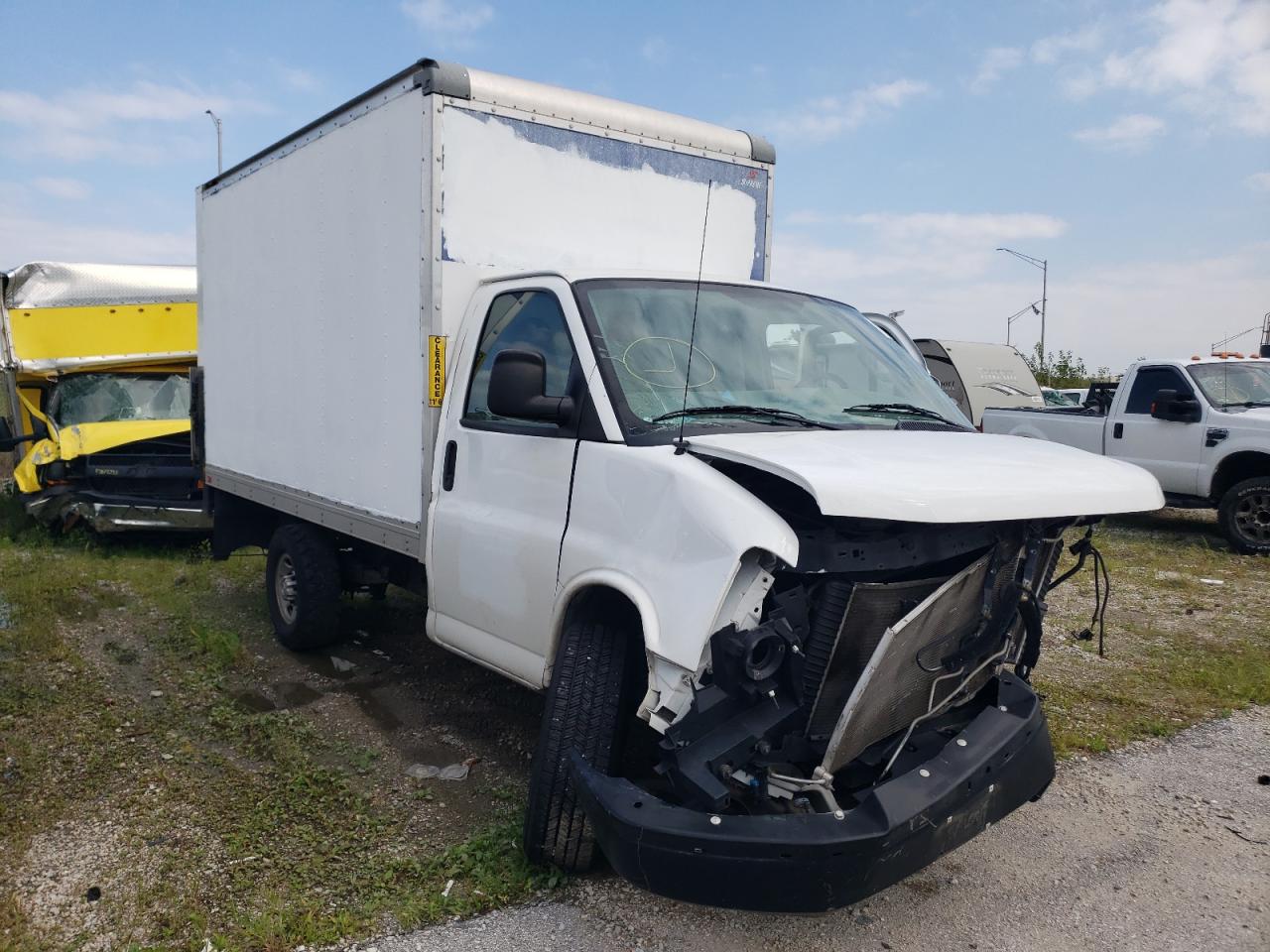 Photo 3 VIN: 1GB0GRFF3H1313761 - CHEVROLET EXPRESS 