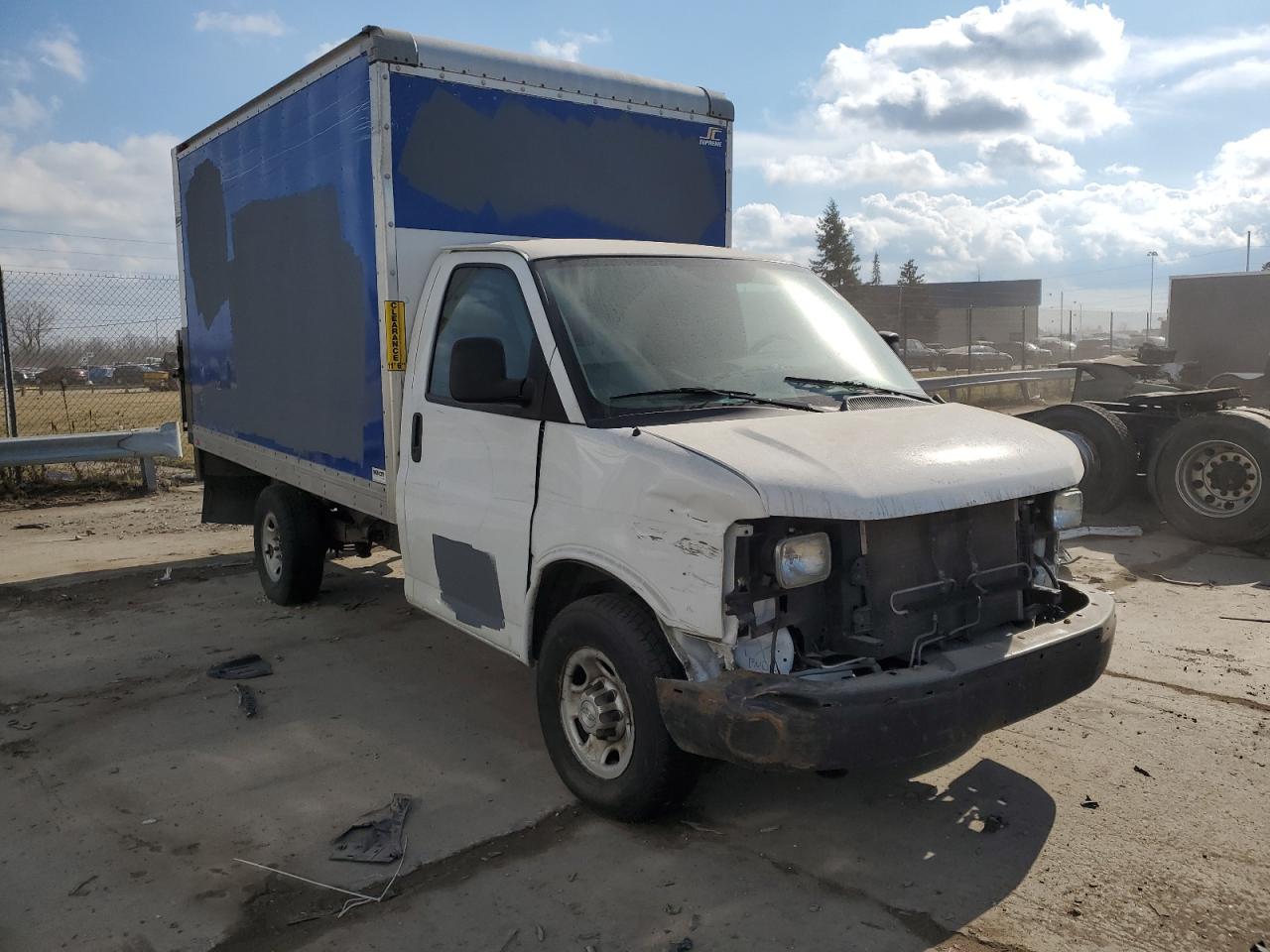 Photo 3 VIN: 1GB0GRFF4G1241841 - CHEVROLET EXPRESS 