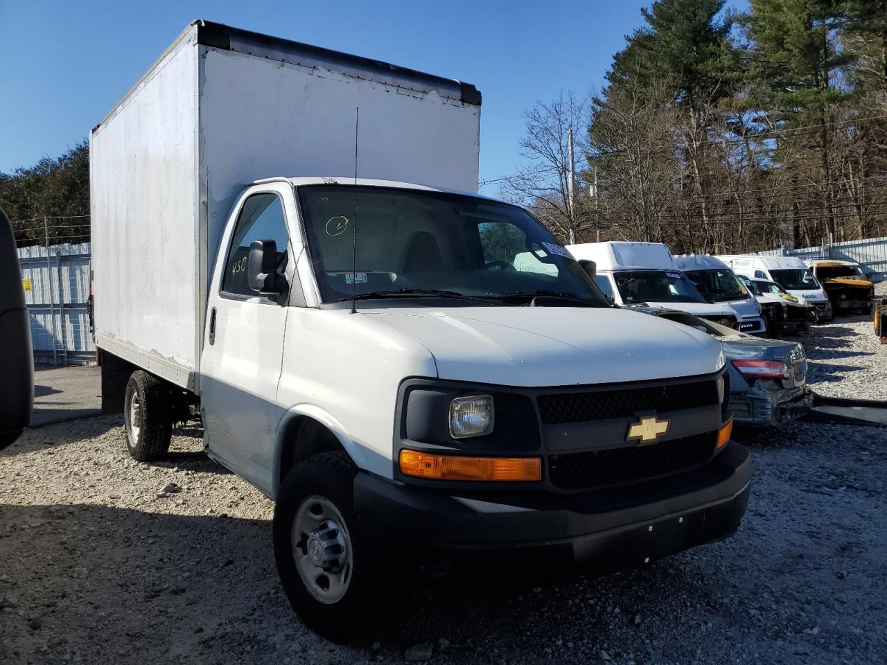 Photo 3 VIN: 1GB0GRFF5H1170621 - CHEVROLET EXPRESS 