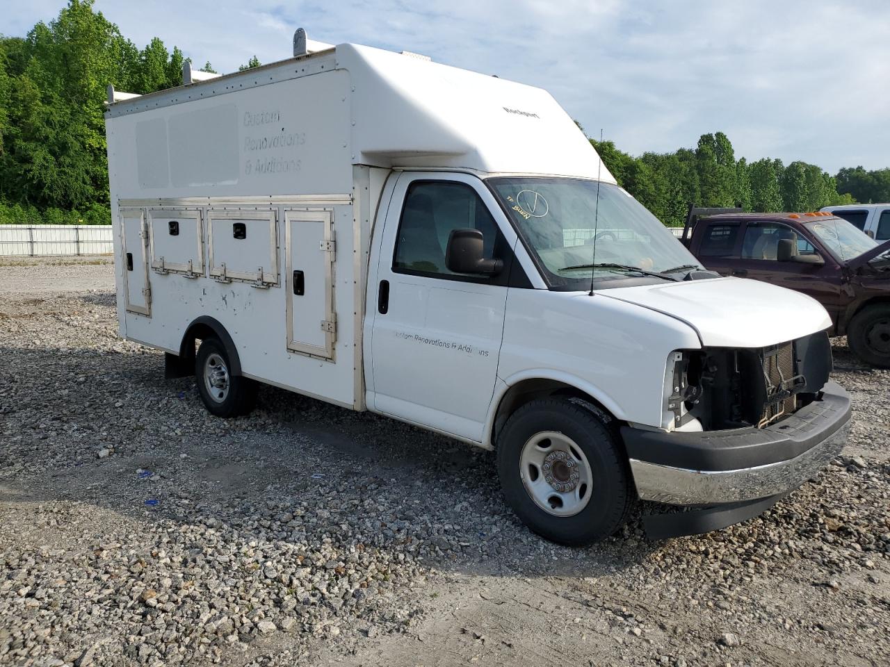 Photo 3 VIN: 1GB0GRFG9J1252074 - CHEVROLET EXPRESS 