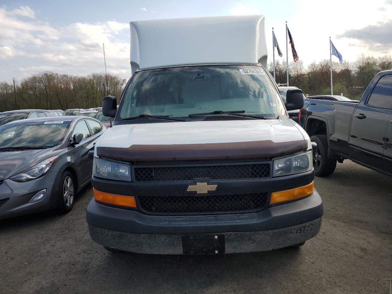 Photo 4 VIN: 1GB0GRFG9J1275645 - CHEVROLET EXPRESS 