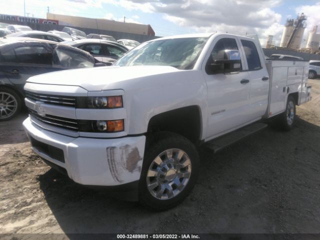 Photo 1 VIN: 1GB2CUEG2JZ342998 - CHEVROLET SILVERADO 2500HD 