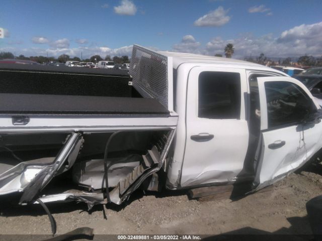 Photo 5 VIN: 1GB2CUEG2JZ342998 - CHEVROLET SILVERADO 2500HD 