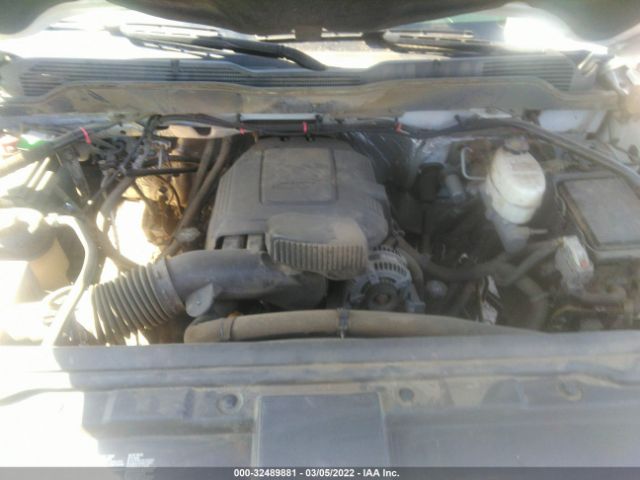 Photo 9 VIN: 1GB2CUEG2JZ342998 - CHEVROLET SILVERADO 2500HD 