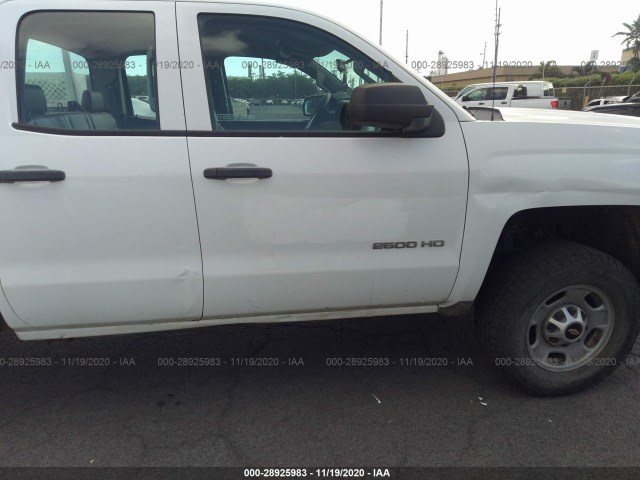 Photo 5 VIN: 1GB2CUEG6FZ132069 - CHEVROLET SILVERADO 2500HD 