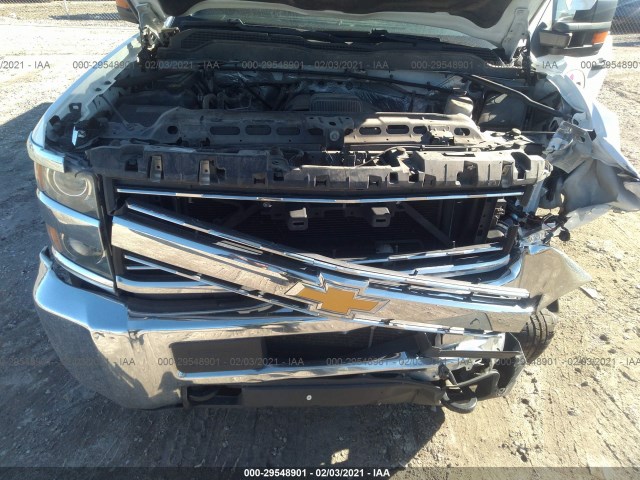 Photo 9 VIN: 1GB2CUEG7FZ519195 - CHEVROLET SILVERADO 2500HD 