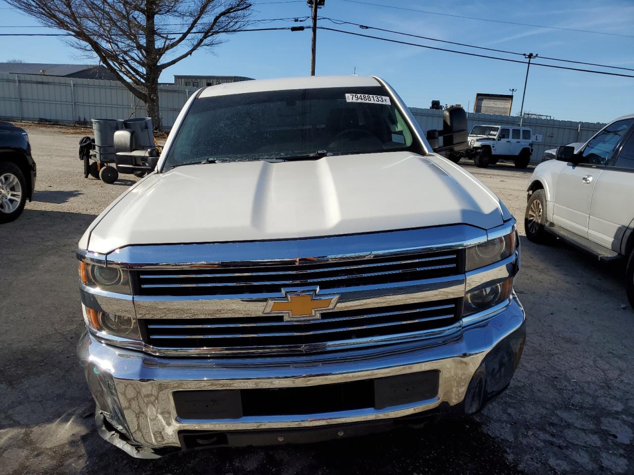 Photo 4 VIN: 1GB2CUEG9GZ175161 - CHEVROLET SILVERADO 