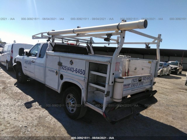 Photo 2 VIN: 1GB2CVCG5DZ167613 - CHEVROLET SILVERADO 2500HD 