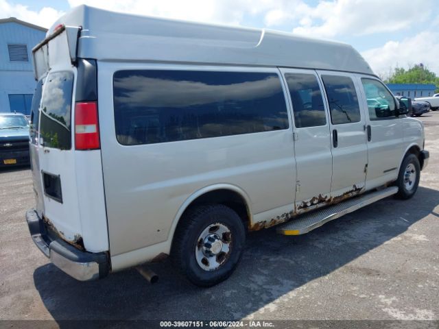 Photo 3 VIN: 1GB2G1DG5A1176401 - CHEVROLET EXPRESS 