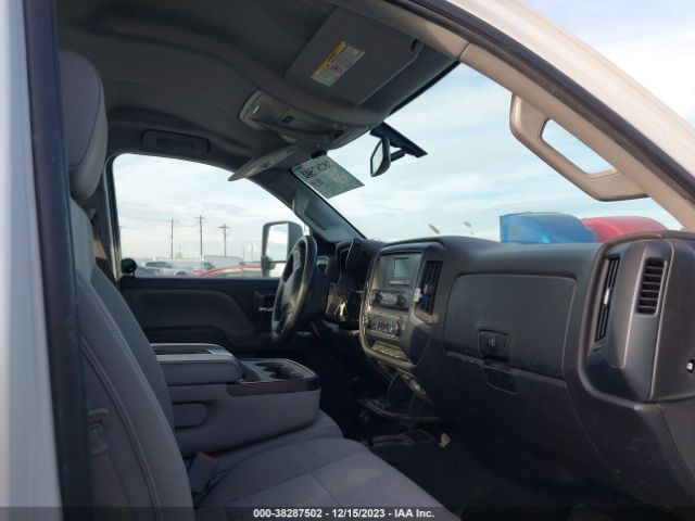 Photo 4 VIN: 1GB2KUEG2GZ242797 - CHEVROLET SILVERADO 2500HD 