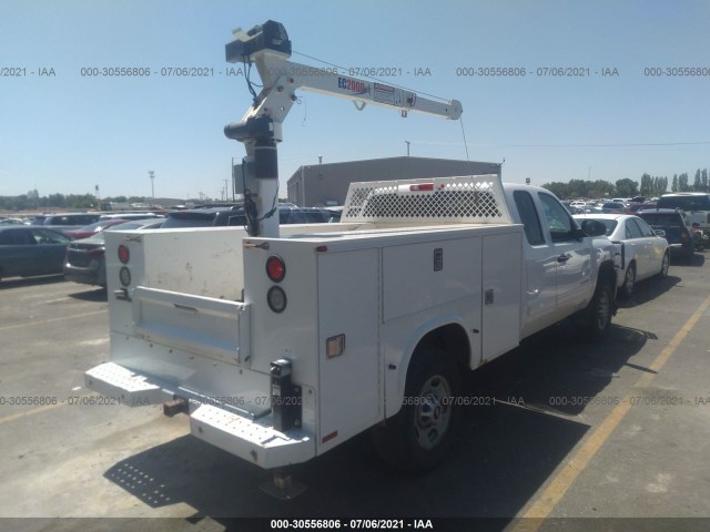 Photo 3 VIN: 1GB2KXCG5CZ183923 - CHEVROLET SILVERADO 2500HD 