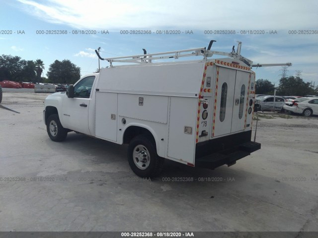 Photo 2 VIN: 1GB3CVBK1AF122305 - CHEVROLET SILVERADO 2500HD 