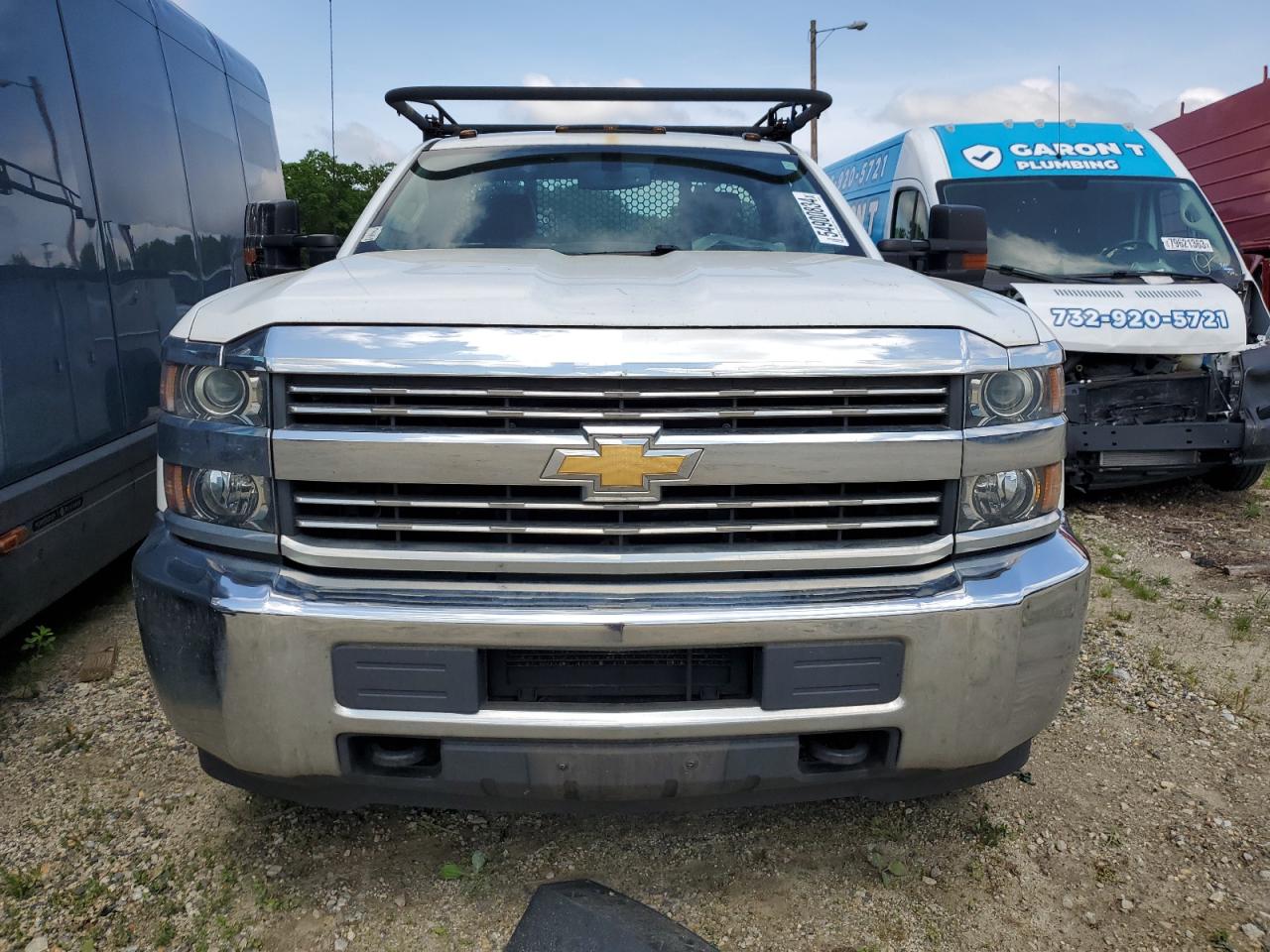 Photo 4 VIN: 1GB3CYCG7JF104970 - CHEVROLET SILVERADO 