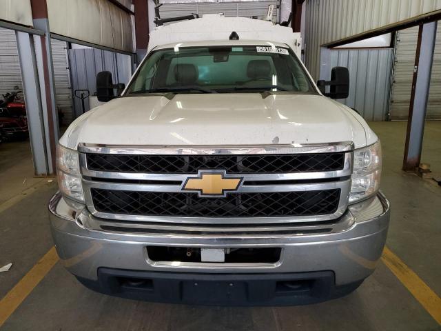 Photo 4 VIN: 1GB3CZCG0DF232901 - CHEVROLET SILVERADO 