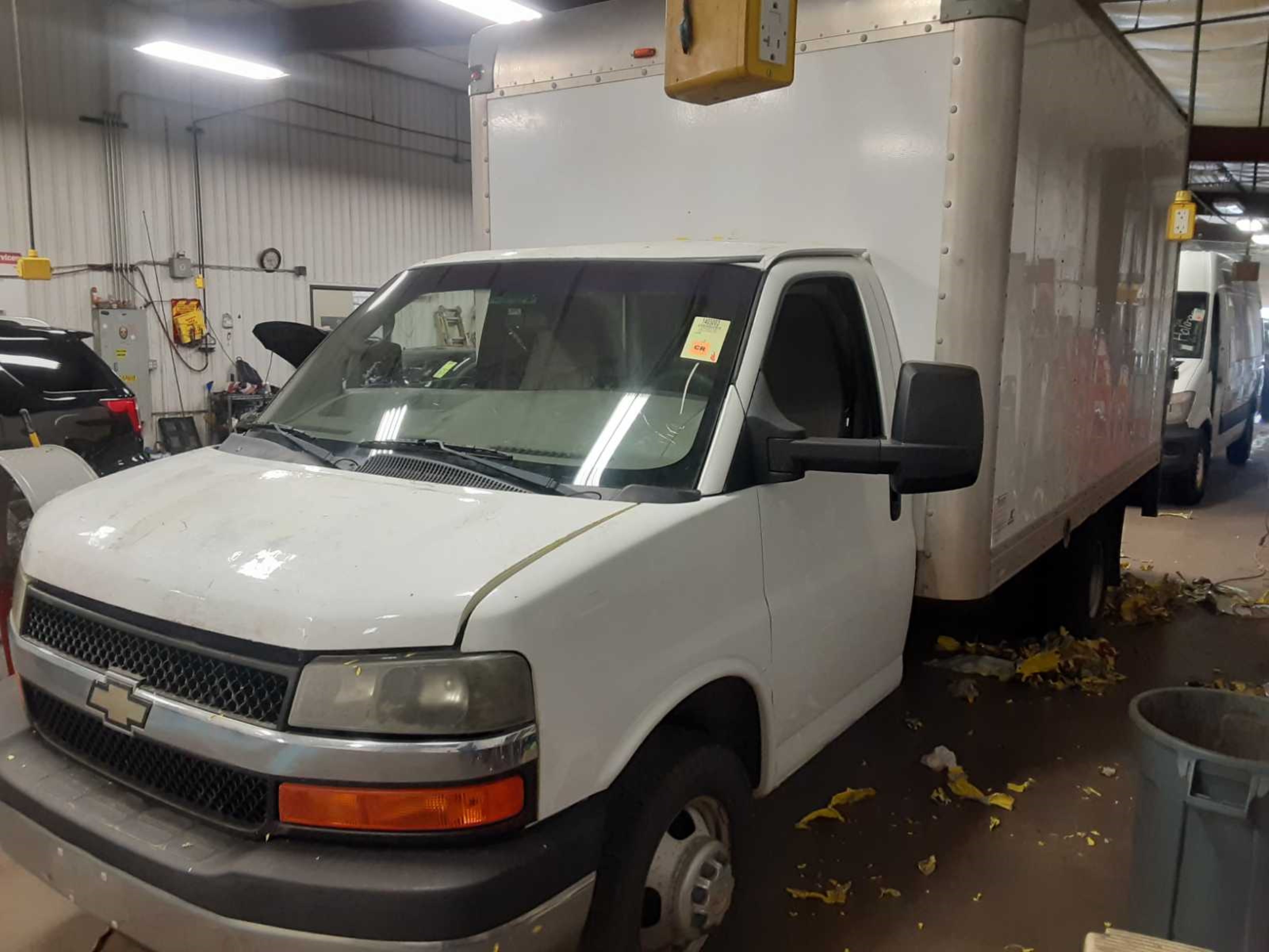 Photo 10 VIN: 1GB3G3BG3E1118036 - CHEVROLET EXPRESS 