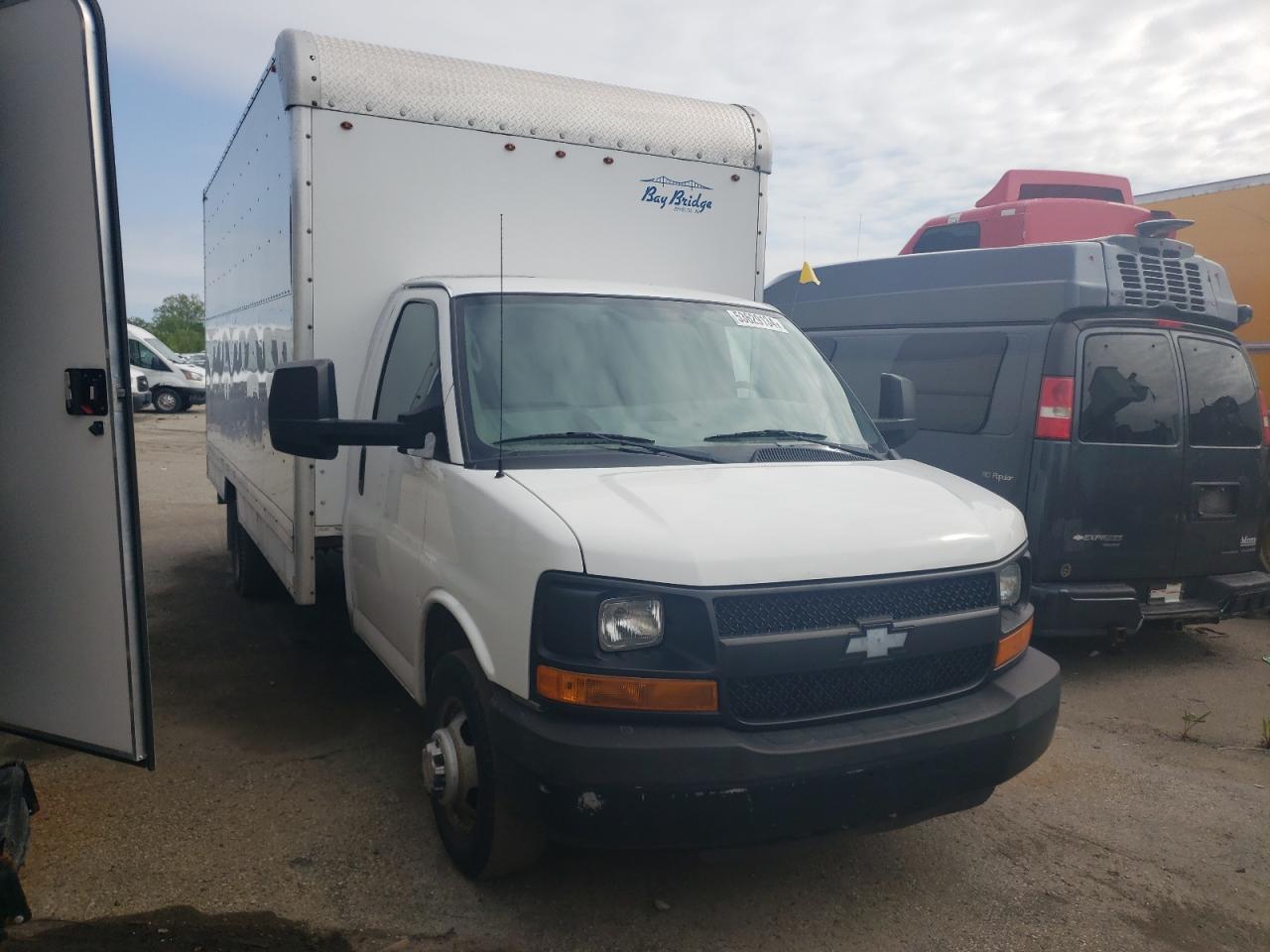 Photo 3 VIN: 1GB3G4CGXF1287220 - CHEVROLET EXPRESS 