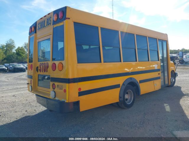 Photo 3 VIN: 1GB3GSBG8G1144547 - CHEVROLET EXPRESS 