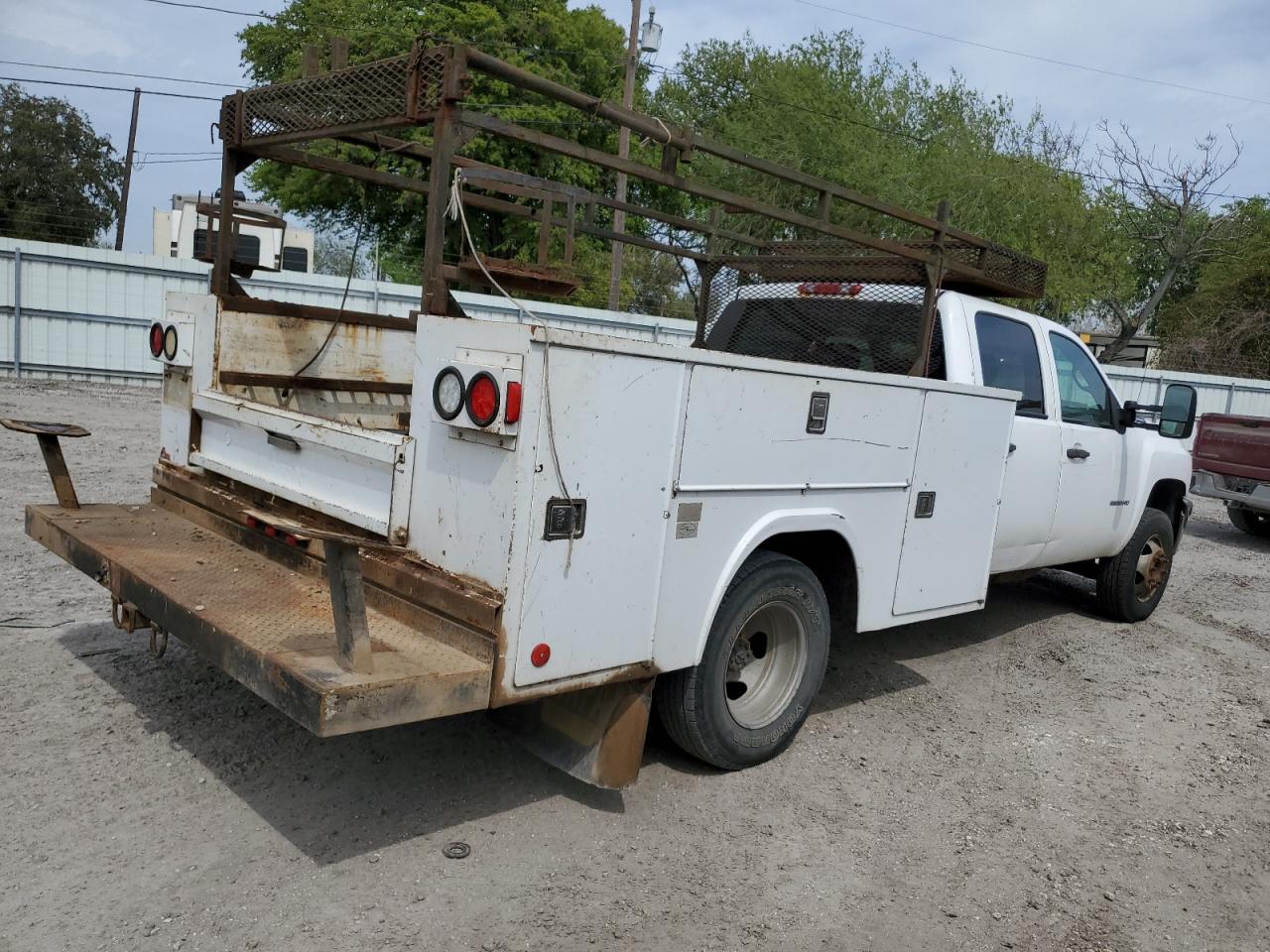 Photo 2 VIN: 1GB4CZCG2DF125899 - CHEVROLET SILVERADO 