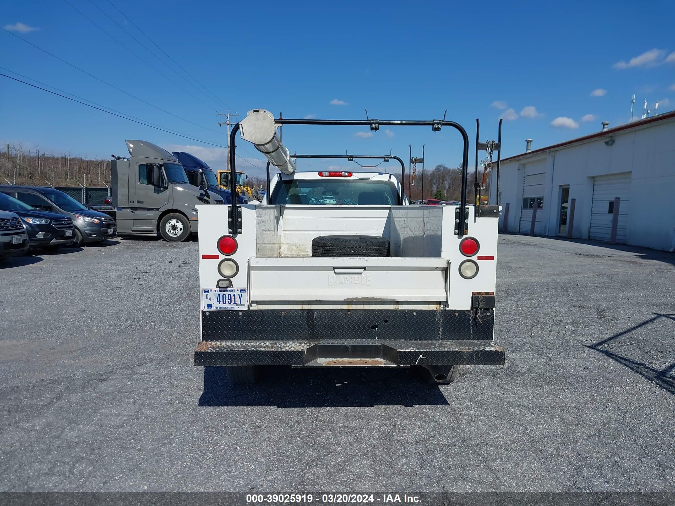 Photo 14 VIN: 1GB4CZCG5EF110296 - CHEVROLET SILVERADO 