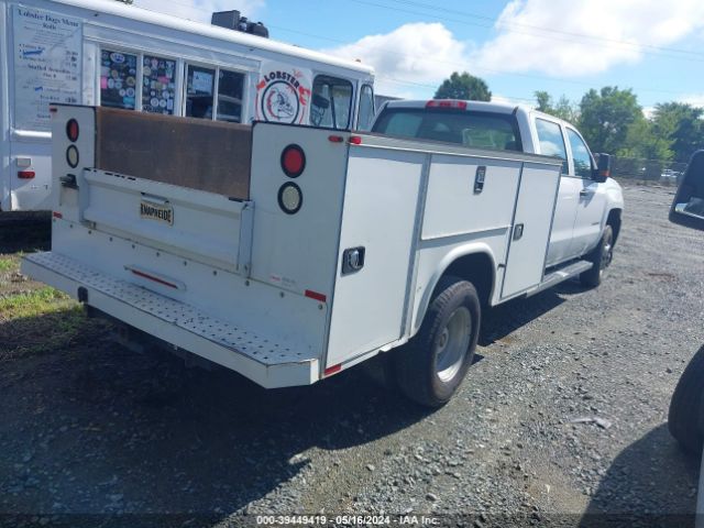 Photo 3 VIN: 1GB4KYCY2HF177691 - CHEVROLET SILVERADO 3500HD CHASSIS 