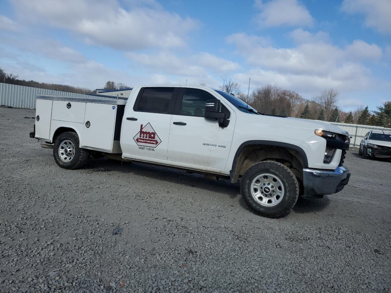 Photo 3 VIN: 1GB4YSE74NF321303 - CHEVROLET SILVERADO 