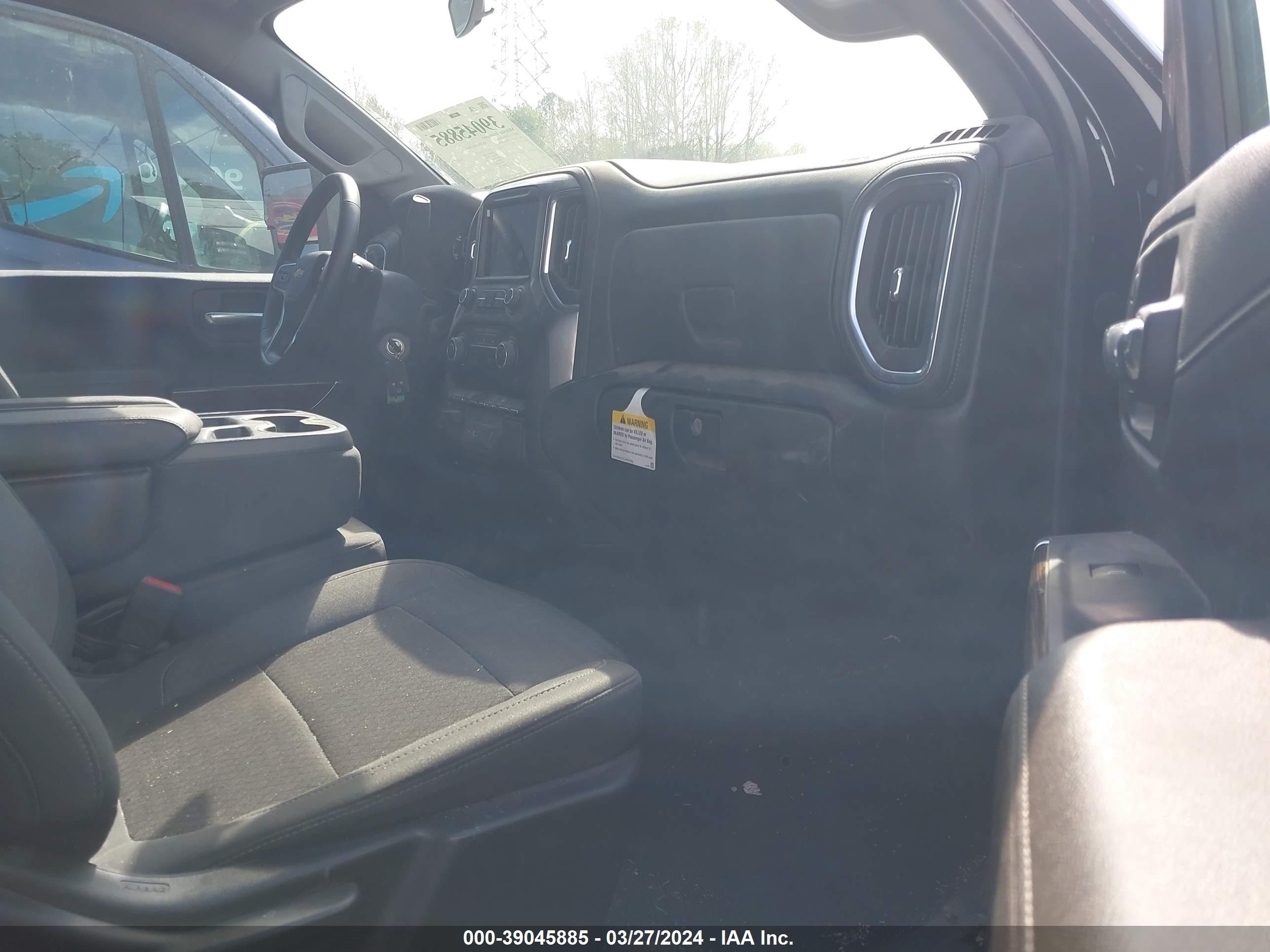 Photo 4 VIN: 1GB4YTEYXPF156908 - CHEVROLET SILVERADO HD 