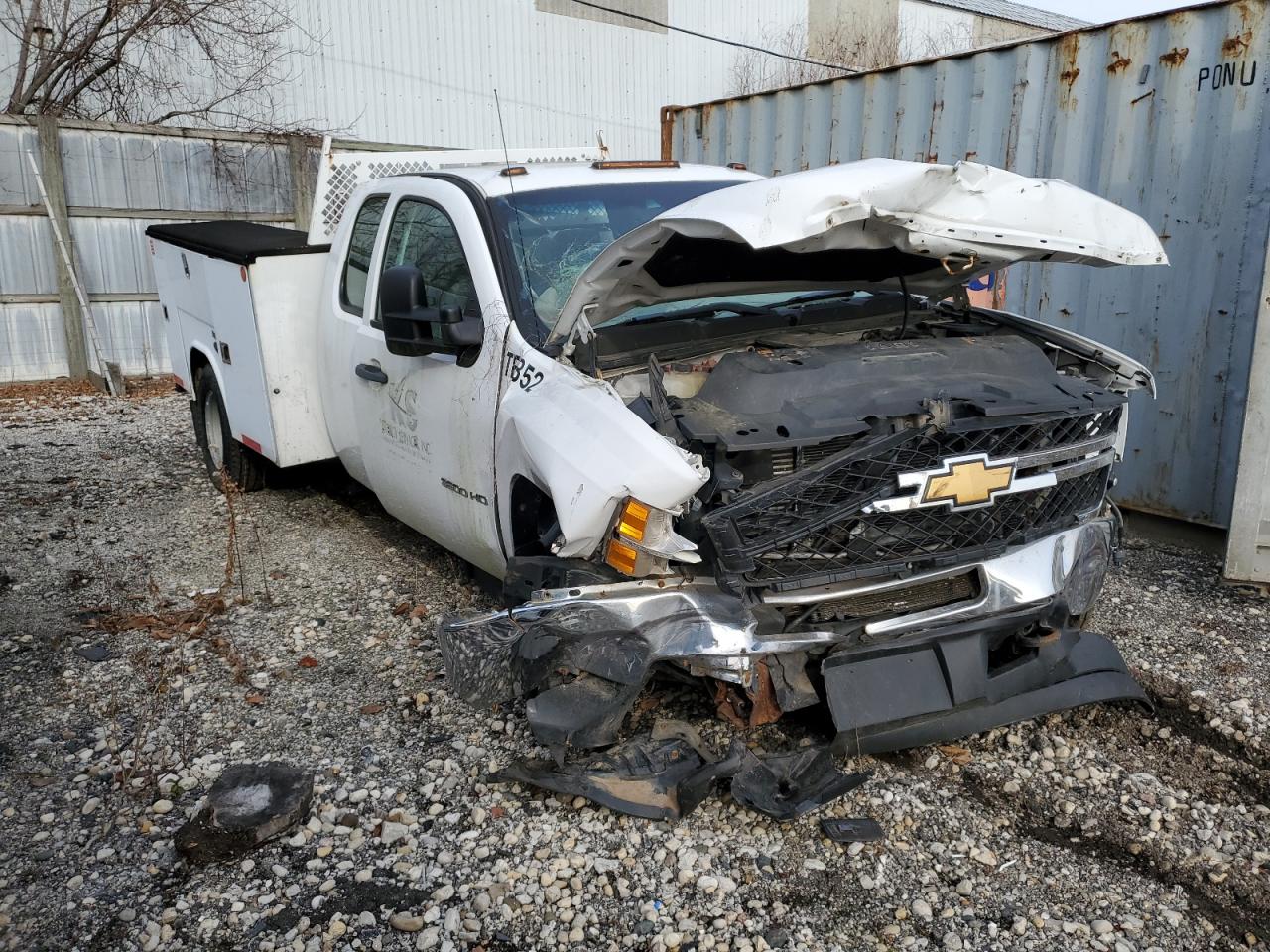 Photo 3 VIN: 1GB5CZC84DZ381599 - CHEVROLET SILVERADO 