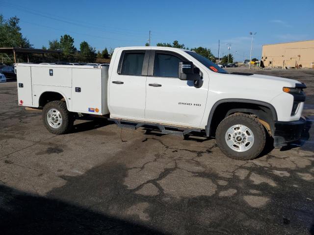 Photo 3 VIN: 1GB5WLE70PF173959 - CHEVROLET SILVERADO 