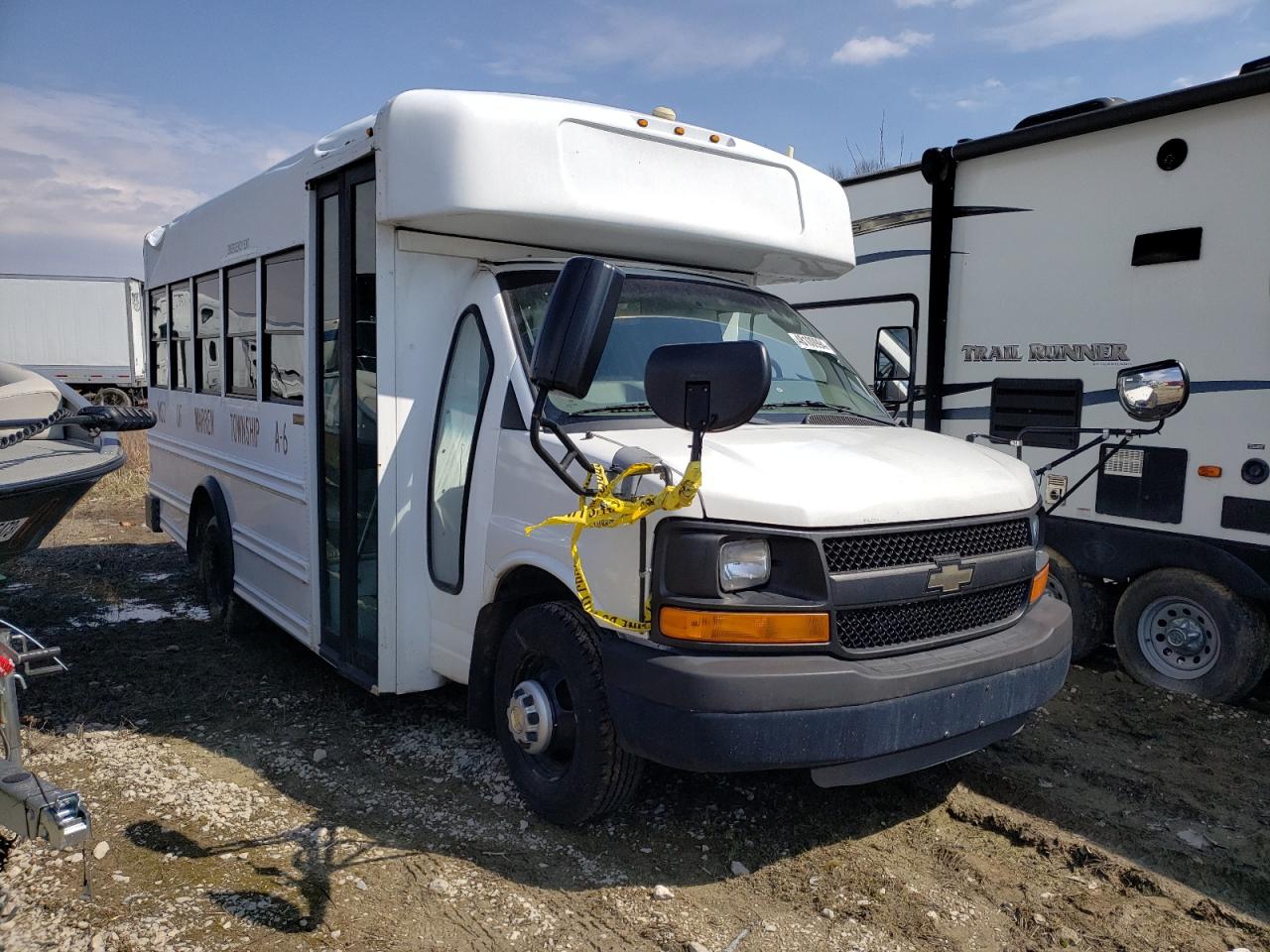 Photo 3 VIN: 1GB6G2AG8A1147700 - CHEVROLET EXPRESS 