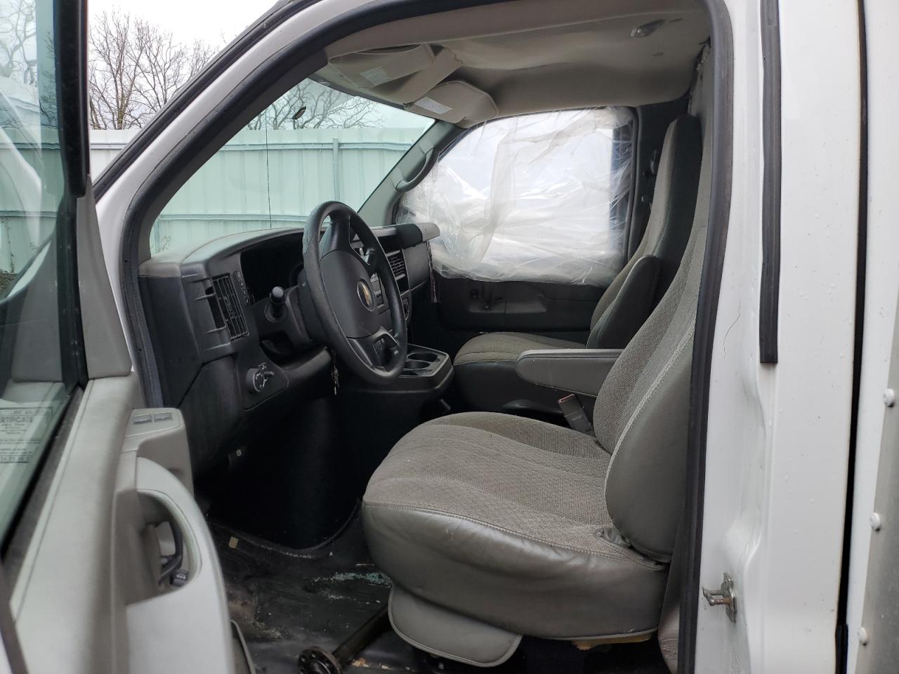 Photo 4 VIN: 1GB6G5CG0F1273801 - CHEVROLET EXPRESS 