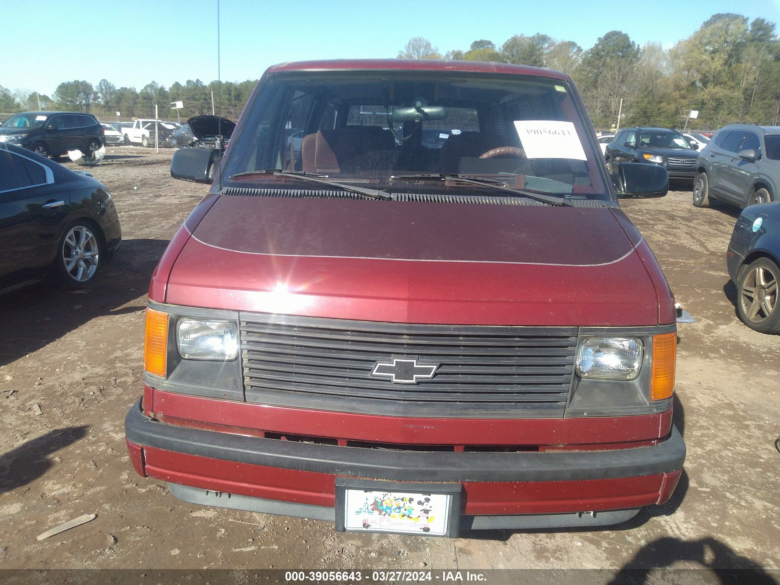 Photo 12 VIN: 1GBDM15Z7KB215227 - CHEVROLET ASTRO 